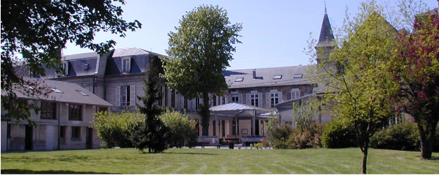 St Vincent de Paul - Soissons - Parc Interieur